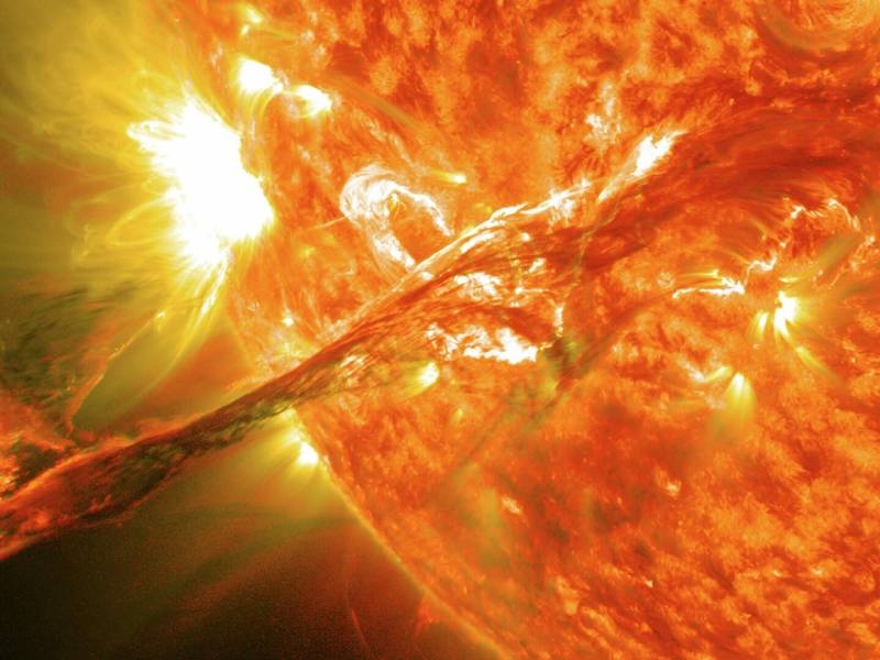 <br />
Астрономы предупредили о начале сильной супербури 19 июля 2022 года                