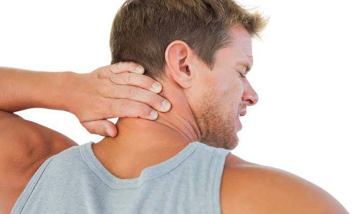 <br />
Как избавиться от боли в шее в домашних условиях: упражнения и полезные советы                