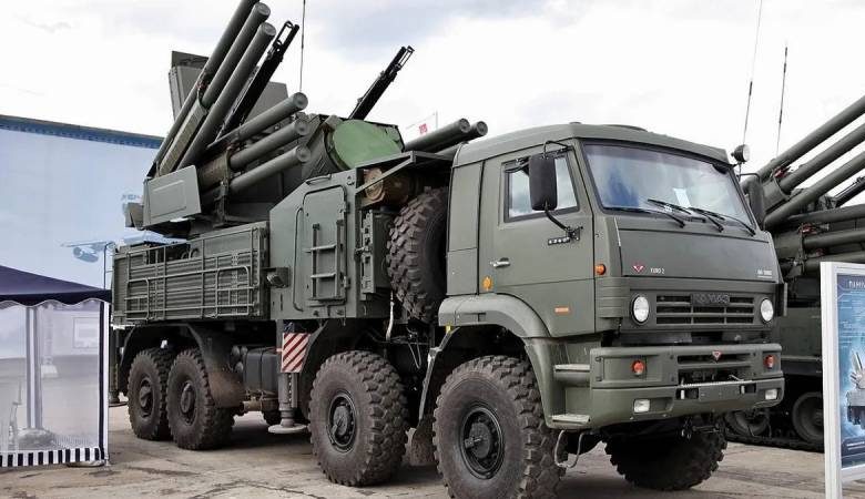 <br />
Как власти прокомментировали установку систем ПВО “Панцирь” на крышах зданий в Москве                