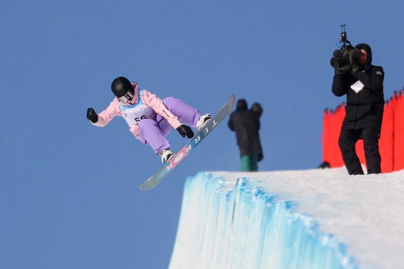 Питерские сноубордисты выиграли золото в хаф-пайпе на Спартакиаде в Челябинской области