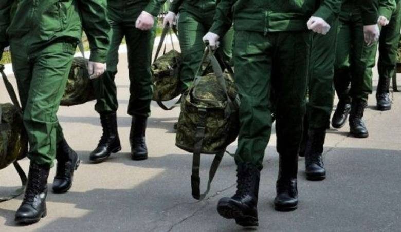 <br />
Военные сборы в России: граждане запаса на службе готовности                