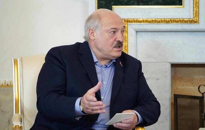 <br />
Встреча Лукашенко с Рогозиным: президент Беларуси предложил трудоустроить экс-главу «Роскосмоса»                